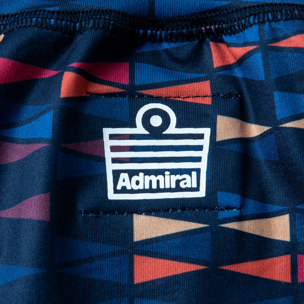 [アドミラル(Admiral) ウェア（レディース）]ネックスイッチグラフィックTシャツ／レディース（ATLA133）