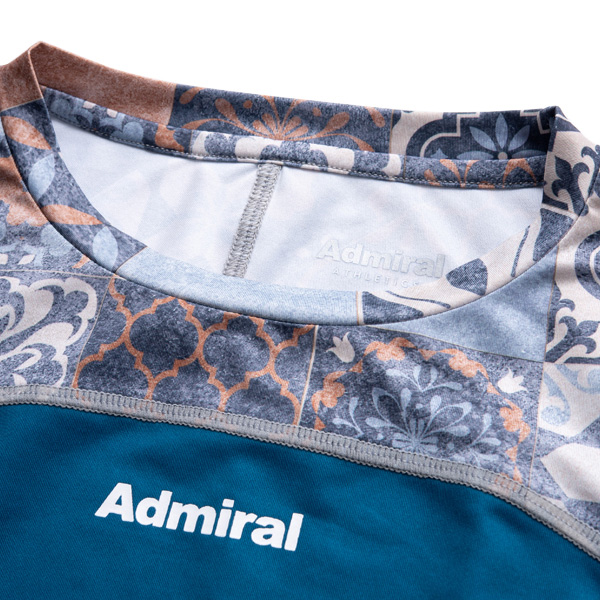 [アドミラル(Admiral) ウェア（レディース）]グラフィックドルマンスイッチTシャツ／レディース（ATLA206）